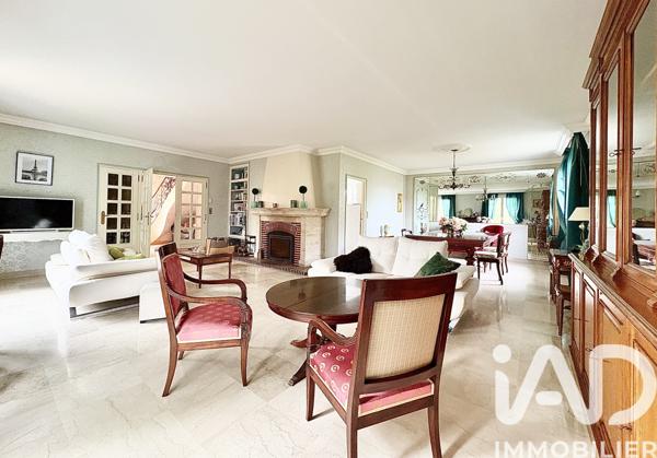 Maison à vendre 10 pièces 216 m² Troyes