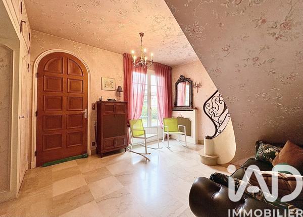 Maison à vendre 10 pièces 216 m² Troyes