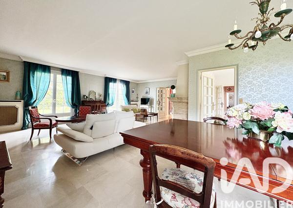 Maison à vendre 10 pièces 216 m² Troyes