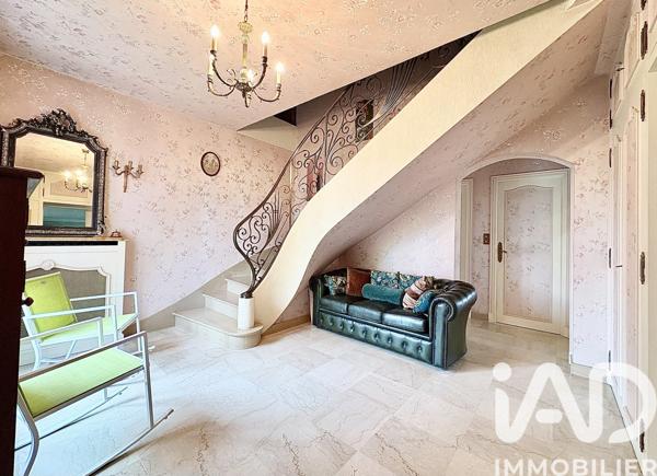 Maison à vendre 10 pièces 216 m² Troyes