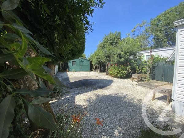 Terrain à vendre  295 m2 LA BREE LES BAINS - 17