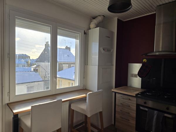 Beau T2 Hyper Centre avec grand garage