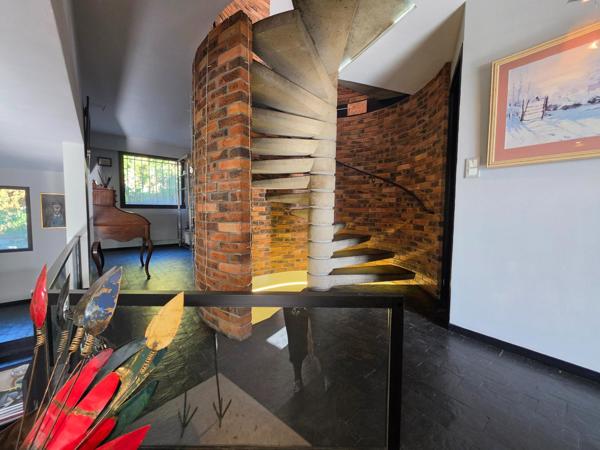 Maison d'architecte au cœur de Gravenoire 63122