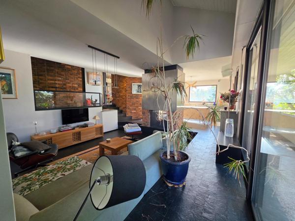 Maison d'architecte au cœur de Gravenoire 63122