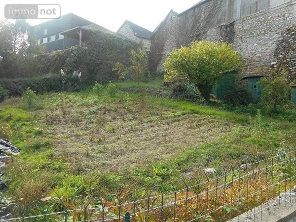 Terrain à Batir à vendre à Châtillon-en-Vendelais en Ille-et-Vilaine (35210), ref : 22401   
CENTRE BOURG