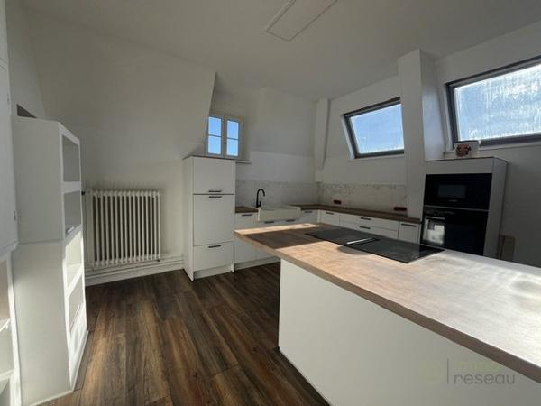 Appartement à ETREPAGNY (27150)