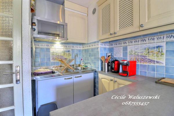 Appartement Bandol 1 pièce(s) 21.66 m2 avec jardin - cave et parking