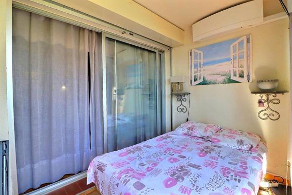 Appartement Bandol 1 pièce(s) 21.66 m2 avec jardin - cave et parking