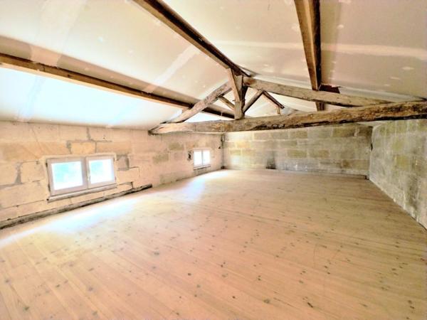 Vente / Maison en pierre à Nérigean (33750)