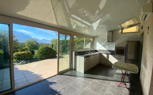 Maison à vendre    4 pièces • 107 m2 Moirans