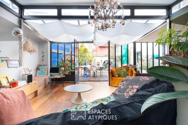 Loft avec terrasse dans un ancien atelier