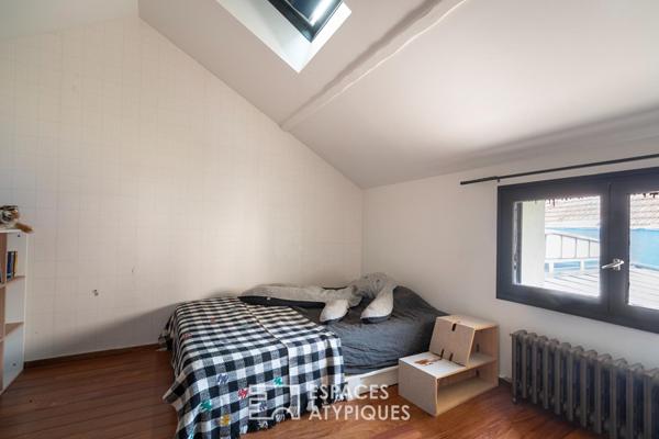 Loft avec terrasse dans un ancien atelier