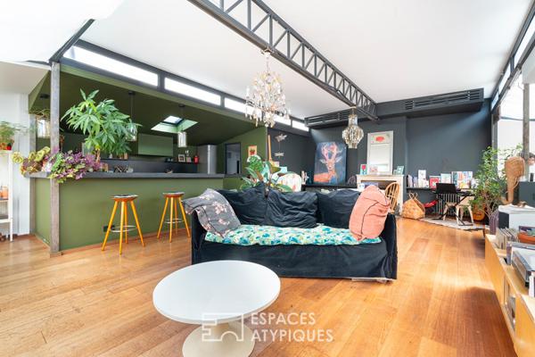 Loft avec terrasse dans un ancien atelier