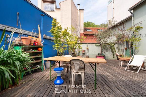 Loft avec terrasse dans un ancien atelier