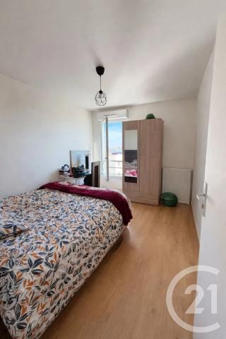 Appartement Duplex à vendre  4 pièces - 72,68 m 2   CERGY  - 95