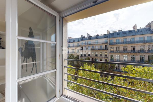 Paris (75006) COUP DE COEUR ASSURE !!