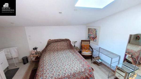 Appartement  Centre Ville -  122 m²  habitable et  exceptionnelle  terrasse de 37m² -  Troisième et dernier étage