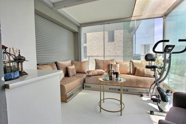 Appartement Asnieres Sur Seine 5 pièce(s) 104.72 m2 avec balcons et loggia