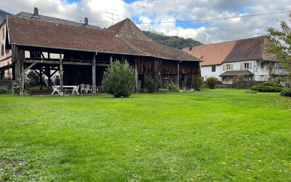 Maison à vendre    8 pièces • 229,07 m2 Fellering