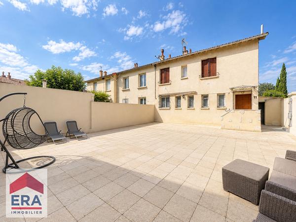 A VENDRE MARSEILLE 13013 ST JEROME LE MERLAN MAISON T5 JARDIN TERRASSE GARAGE CAVE PARKING