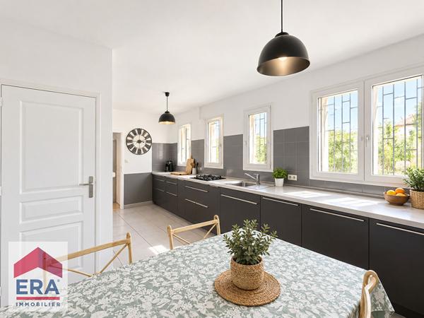 A VENDRE MARSEILLE 13013 ST JEROME LE MERLAN MAISON T5 JARDIN TERRASSE GARAGE CAVE PARKING