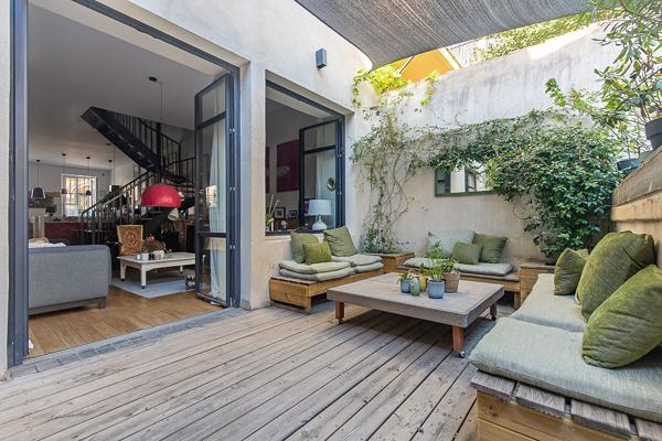 A vendre un vaste appartement en duplex de 6 pièces - Quartier Thiers - Terrasse - Piscine - Garage