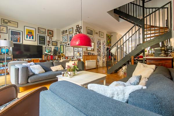 A vendre un vaste appartement en duplex de 6 pièces - Quartier Thiers - Terrasse - Piscine - Garage