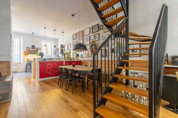 A vendre un vaste appartement en duplex de 6 pièces - Quartier Thiers - Terrasse - Piscine - Garage