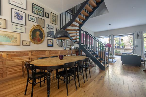 A vendre un vaste appartement en duplex de 6 pièces - Quartier Thiers - Terrasse - Piscine - Garage