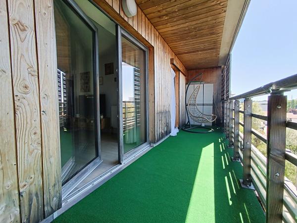 Appartement T2 d'Exception au Dernier Étage à Bègles - Quartier Birambits