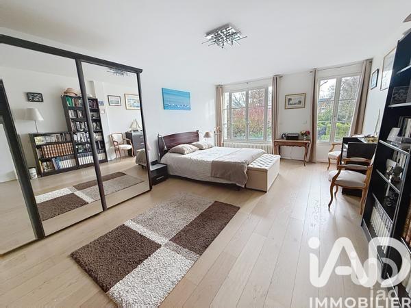 Maison à vendre 8 pièces 174 m² Vaucresson
