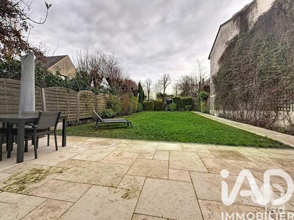 Maison à vendre 8 pièces 174 m² Vaucresson
