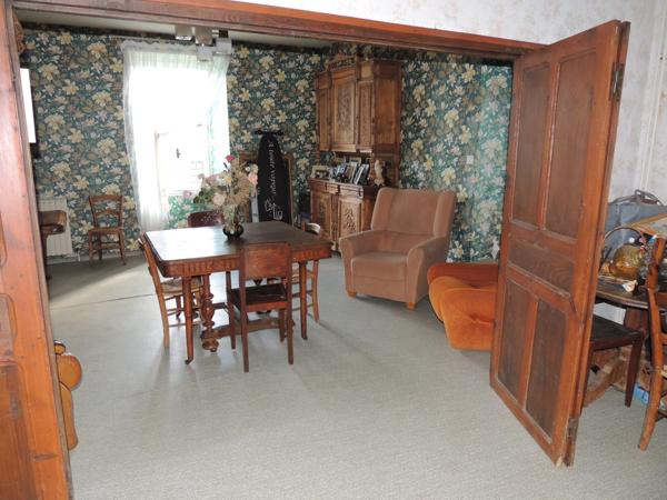 À vendre - Ferme, 7 pièces située à Rieupeyroux (12240)