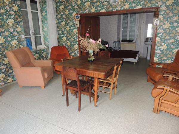 À vendre - Ferme, 7 pièces située à Rieupeyroux (12240)