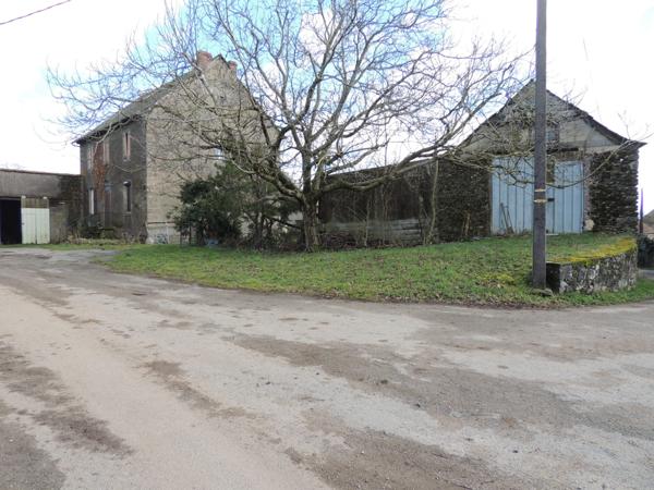 À vendre - Ferme, 7 pièces située à Rieupeyroux (12240)