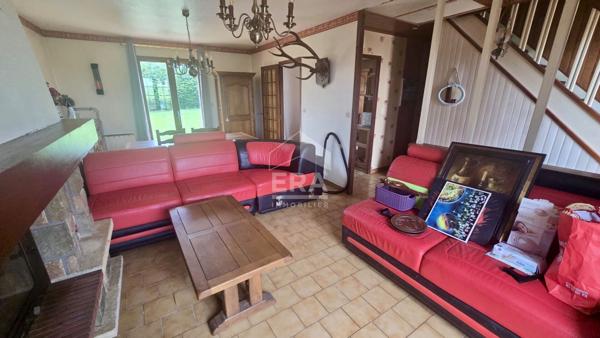 TRES URGENT PAVILLON