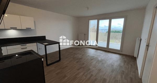 Location Appartement 2 pièces 39.97 m² - Meaux 77100