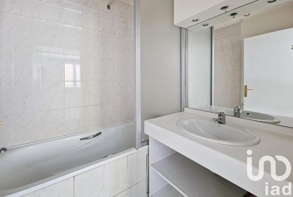 Appartement à vendre 4 pièces 84 m² Suresnes