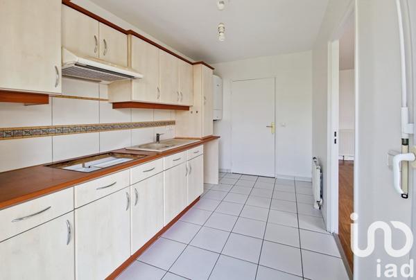 Appartement à vendre 4 pièces 84 m² Suresnes