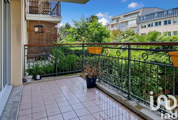 Appartement à vendre 4 pièces 84 m² Suresnes