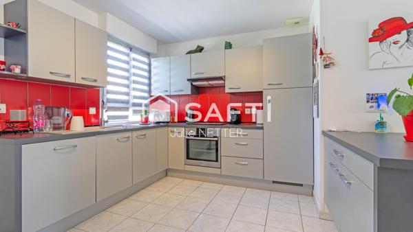 maison 5 pièces avec garage, terrain piscinable