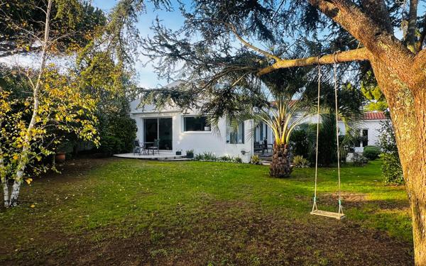 Maison à vendre    5 pièces • 128 m2 Rivedoux-Plage