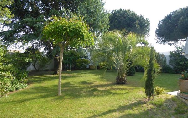 Maison à vendre    5 pièces • 128 m2 Rivedoux-Plage