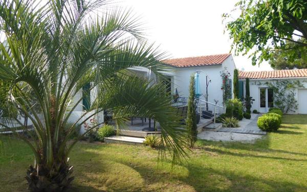 Maison à vendre    5 pièces • 128 m2 Rivedoux-Plage