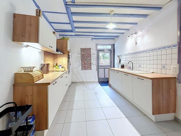 Maison 4 chambre(s) à vendre - Saint-Bris-le-Vineux, Yonne - 89