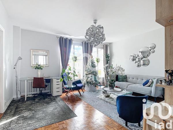 Appartement à vendre 4 pièces 84 m² Courbevoie