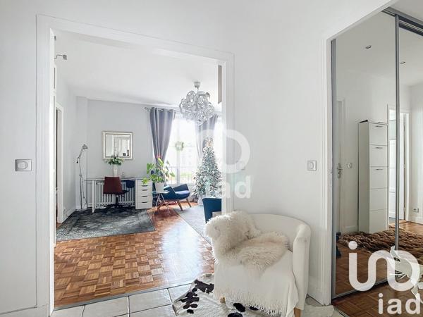 Appartement à vendre 4 pièces 84 m² Courbevoie