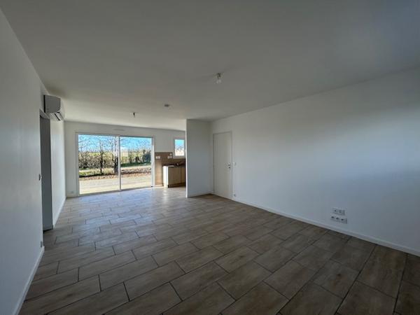 Maison neuve 3 chambres à ST PAUL MONT PENIT Toutes les caractéristiques