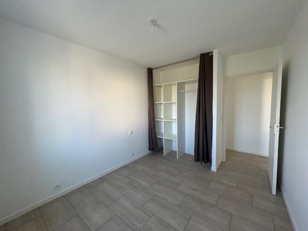 Maison neuve 3 chambres à ST PAUL MONT PENIT Toutes les caractéristiques