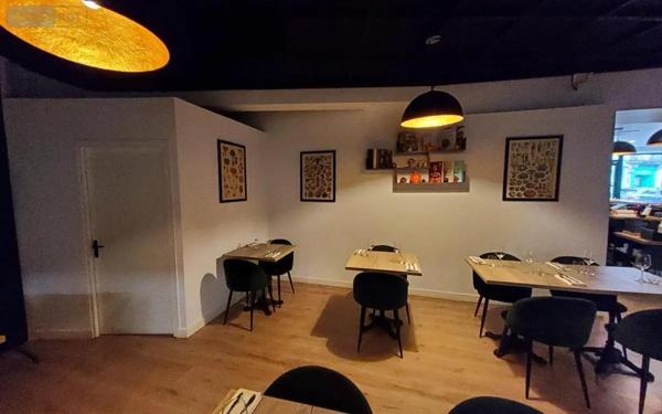 Achat - Fonds et/ou murs commerciaux Carhaix-Plouguer 29270 148 m 2 228 m 2